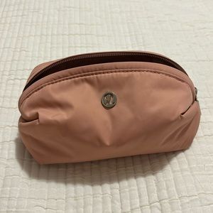 Lululemon pouch